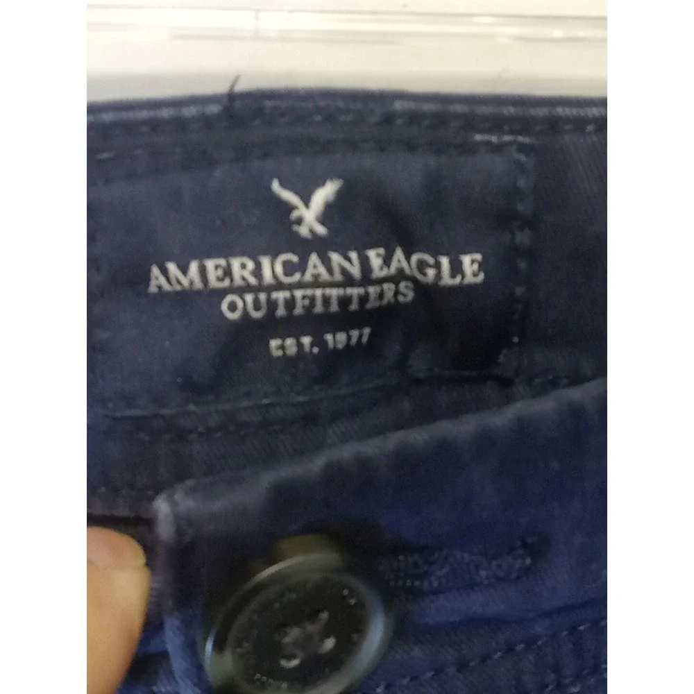 American Eagle Outfitters Midi Shorts Womens Size 00 Black‎ Chinos Rolled Hem
